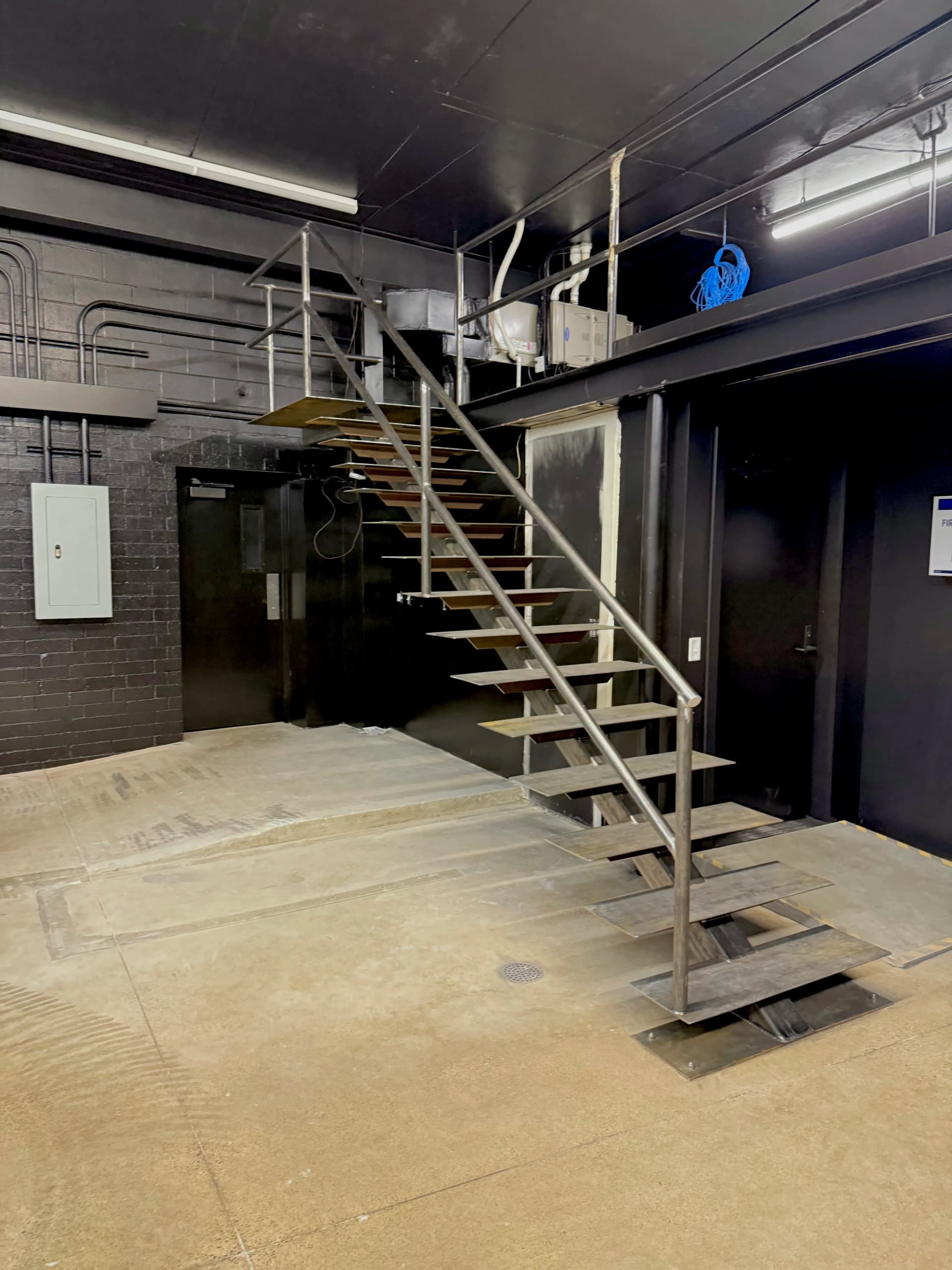 Gallery photos for Custom Mono Stringer Staircase Built for BCBA HQ in Eden Prairie: Image #1