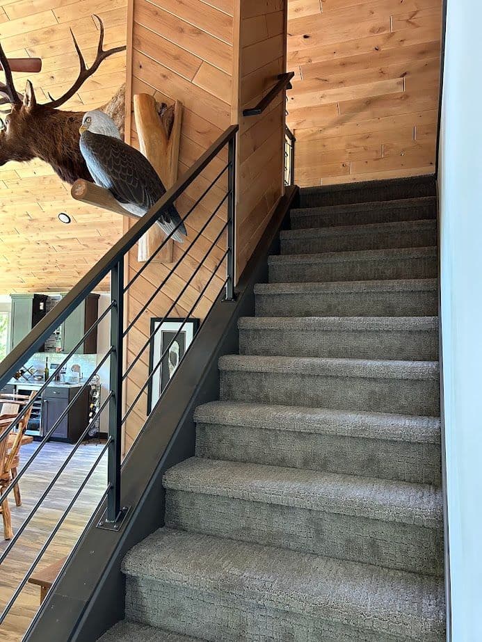 Gallery photos for Modern Railing and Staircase Renovation in Cabin: Image #4