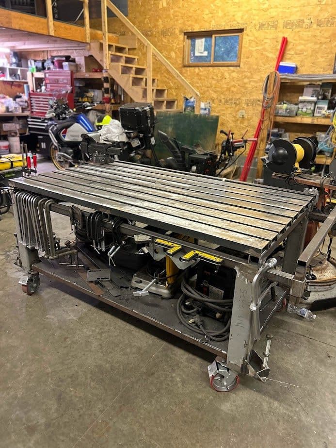 Gallery photos for Innovative Welding Table for Efficient Fabrication: Image #1